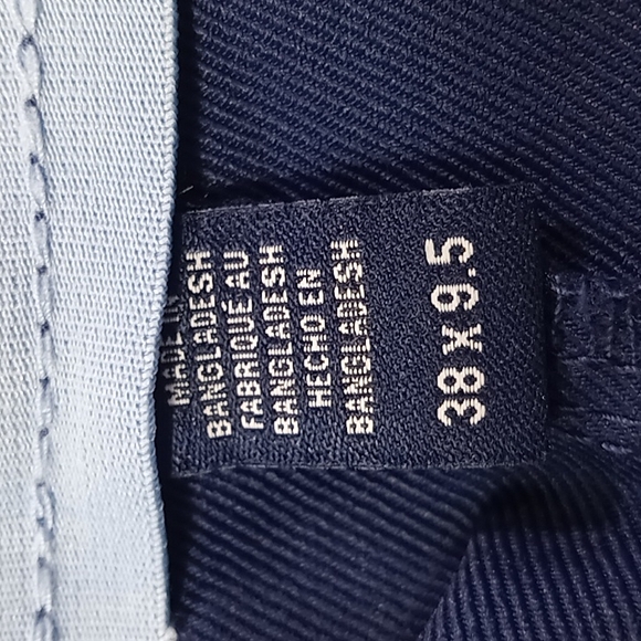 IZOD Navy Blue Men's Flat Front Shorts Size 38x9 - Picture 11 of 15